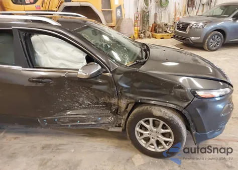 2016 Jeep Cherokee Latitude from USA, damaged, VIN 1C4PJMCSXGW147918